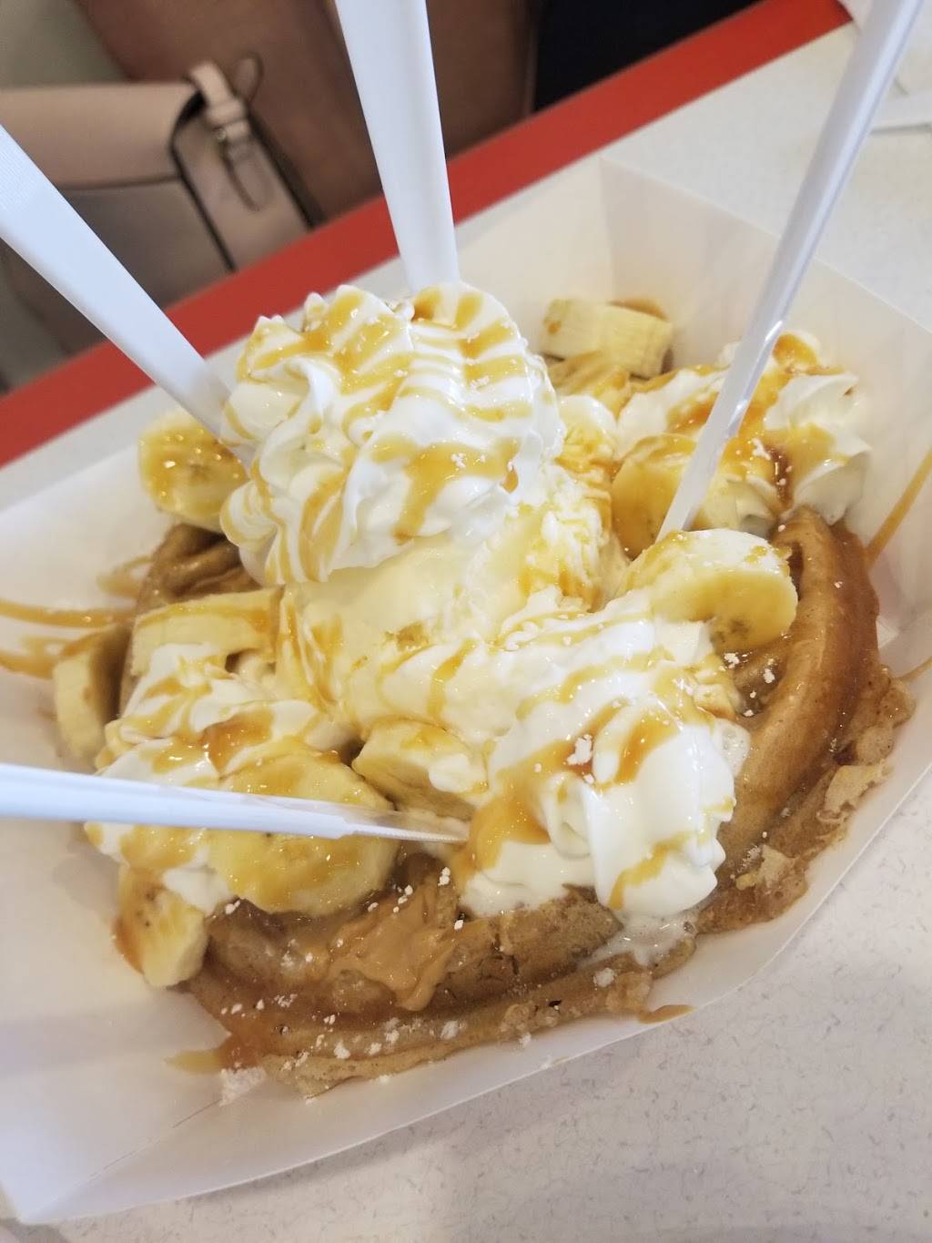 Chill...The Milkshake Bar | restaurant | 6402 Louetta Rd, Spring, TX 77379, USA | 8325597093 OR +1 832-559-7093