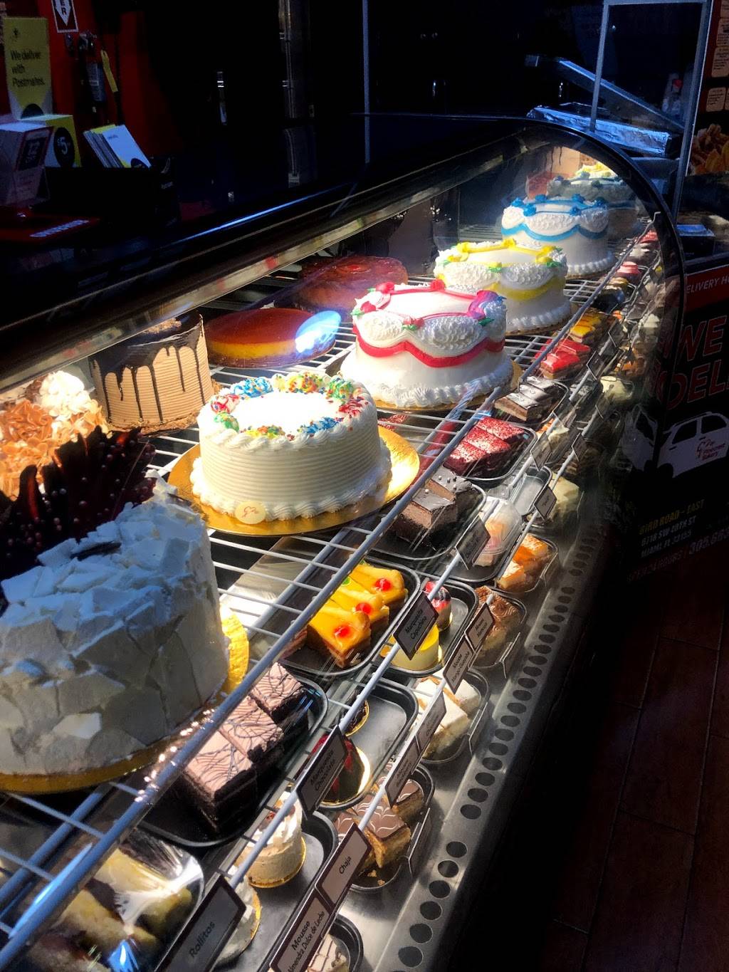 Pinecrest Bakery | bakery | 6718 SW 40th St, Miami, FL 33155, USA | 3056630318 OR +1 305-663-0318