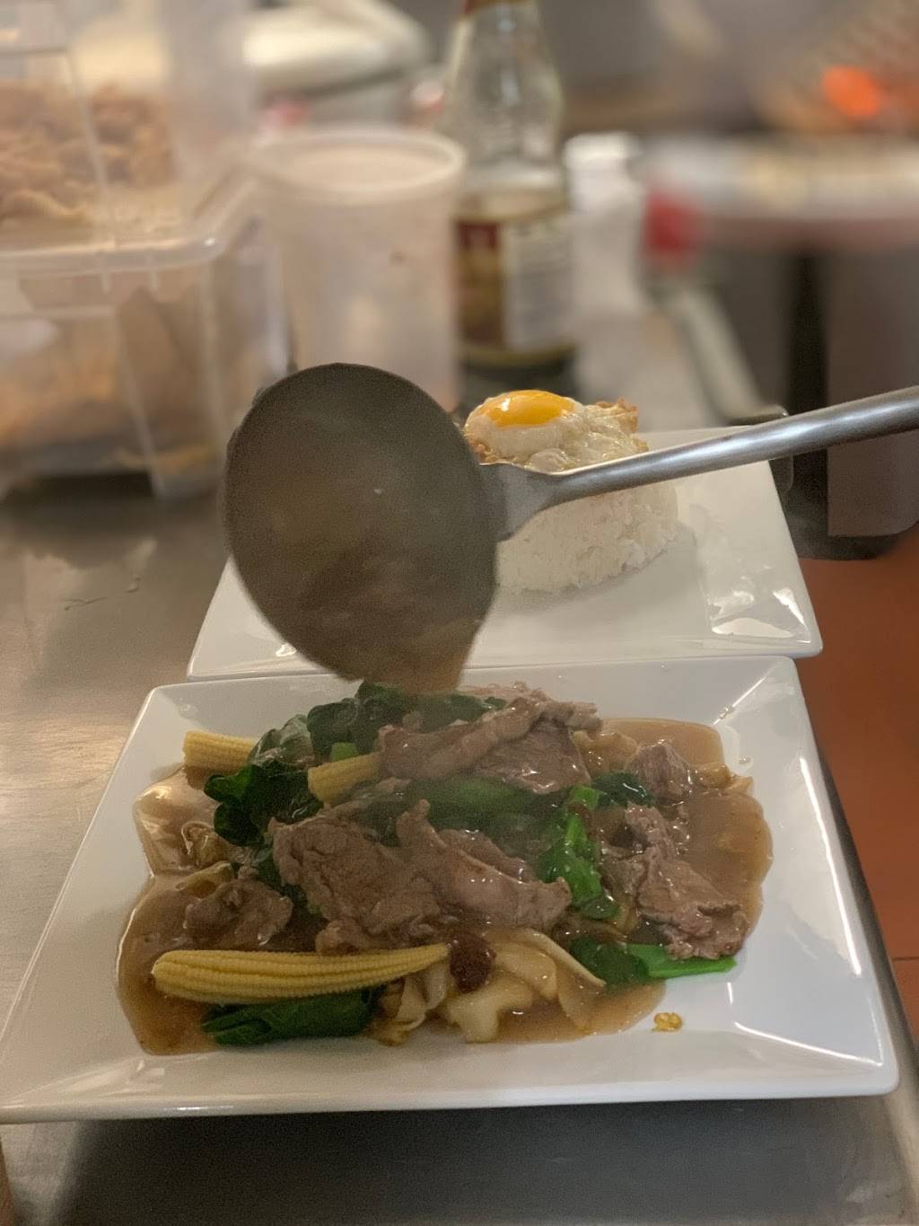 Wee Thai Food (WTF) Rice & Noodle | restaurant | 249 Chelmsford St, Lowell, MA 01851, USA | 9783199172 OR +1 978-319-9172