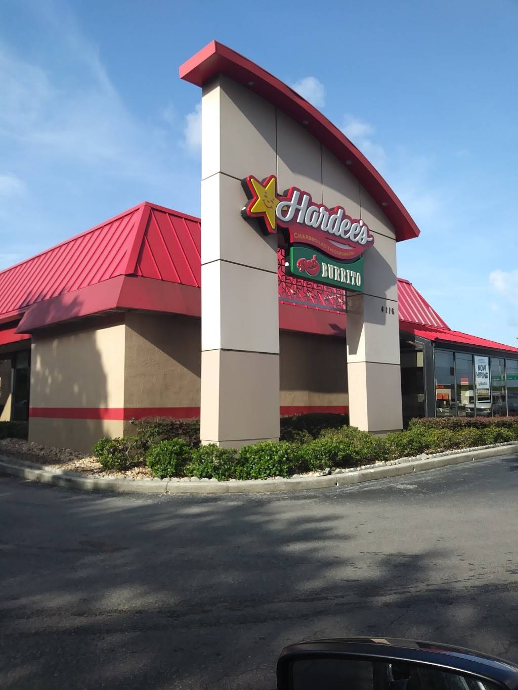 Hardees | restaurant | 4116 W Hillsborough Ave, Tampa, FL 33614, USA | 8138701290 OR +1 813-870-1290