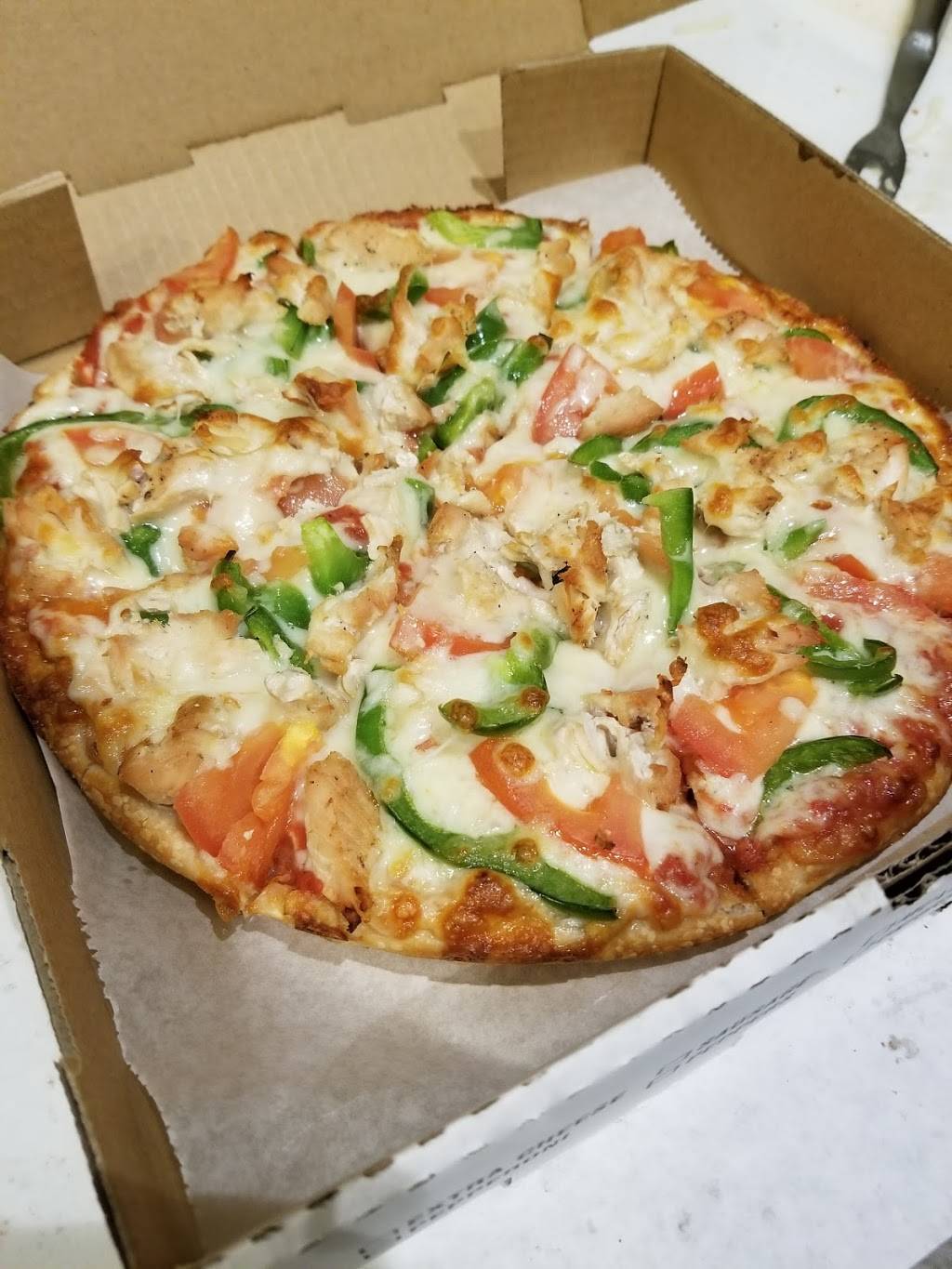 401 pizza | restaurant | 609 Elmwood Ave, Providence, RI 02909, USA | 4014610909 OR +1 401-461-0909