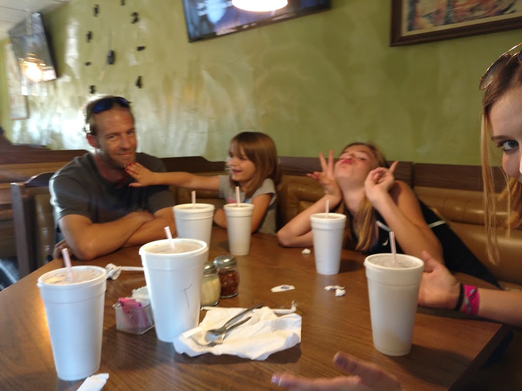 Romanos Pizza | restaurant | 1000 East 10th. St. Hwy, 50, Kinsley, KS 67547, USA | 6206592249 OR +1 620-659-2249