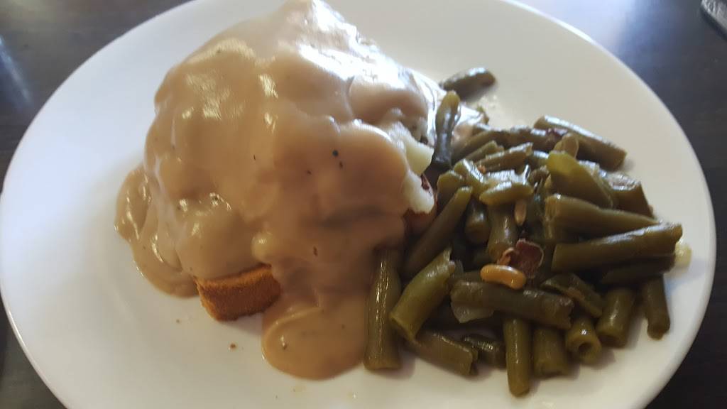 Gene And Pats COUNTRY KITCHEN | restaurant | 739 US-19, Weston, WV 26452, USA | 3042692075 OR +1 304-269-2075