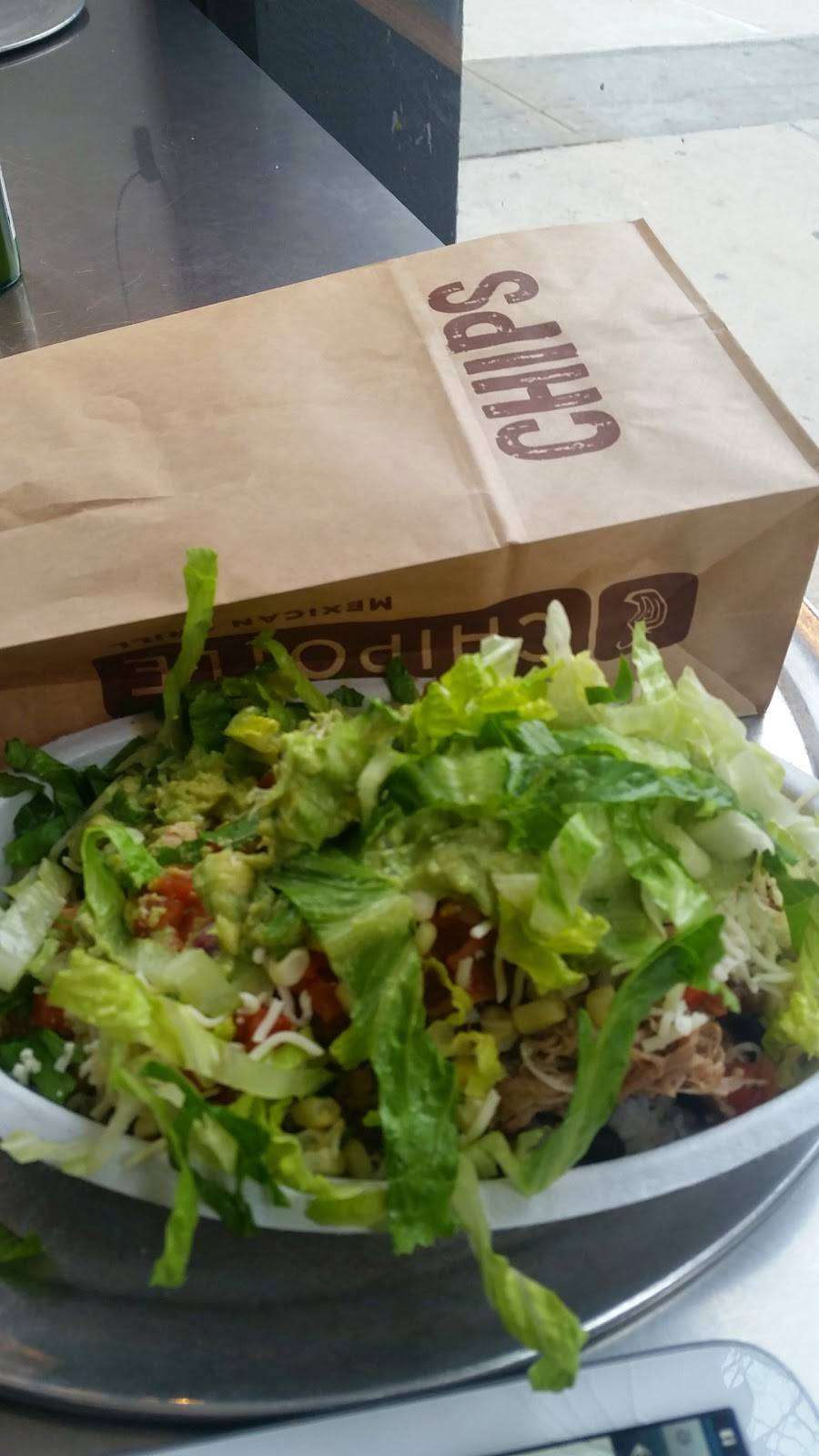 Chipotle Mexican Grill | restaurant | 2298 Broadway, New York, NY 10024, USA | 6464126237 OR +1 646-412-6237