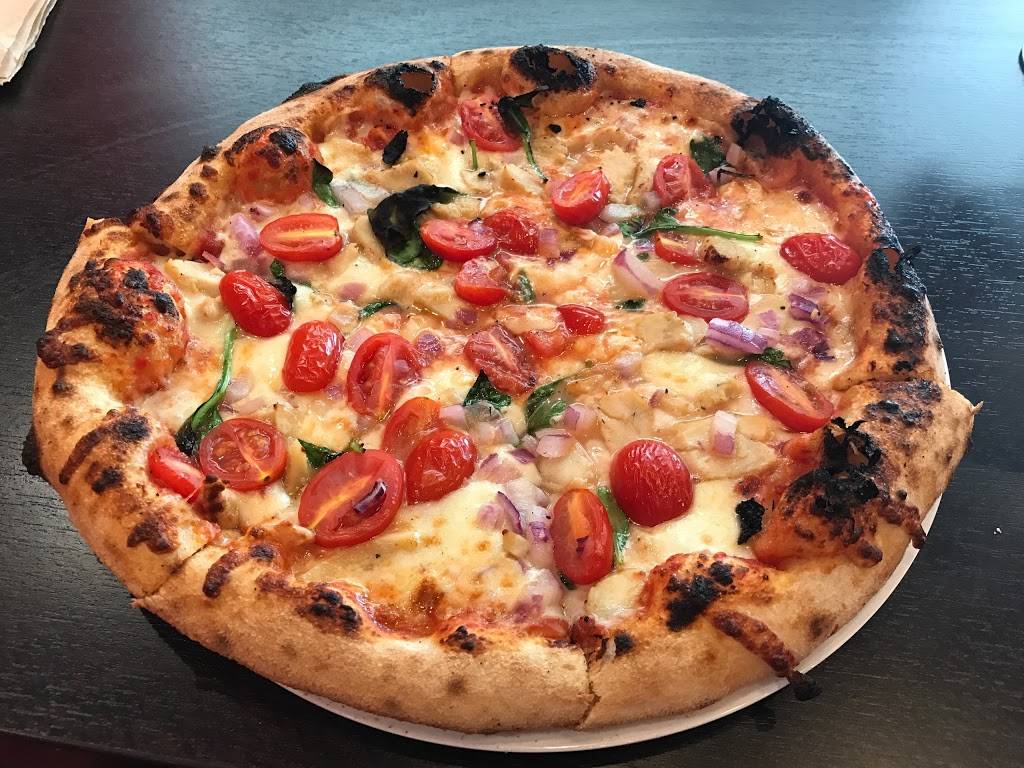 1000 Degrees Pizza Salad Wings | restaurant | 3111 N University Dr Ste 112, Coral Springs, FL 33065, USA | 9543691455 OR +1 954-369-1455