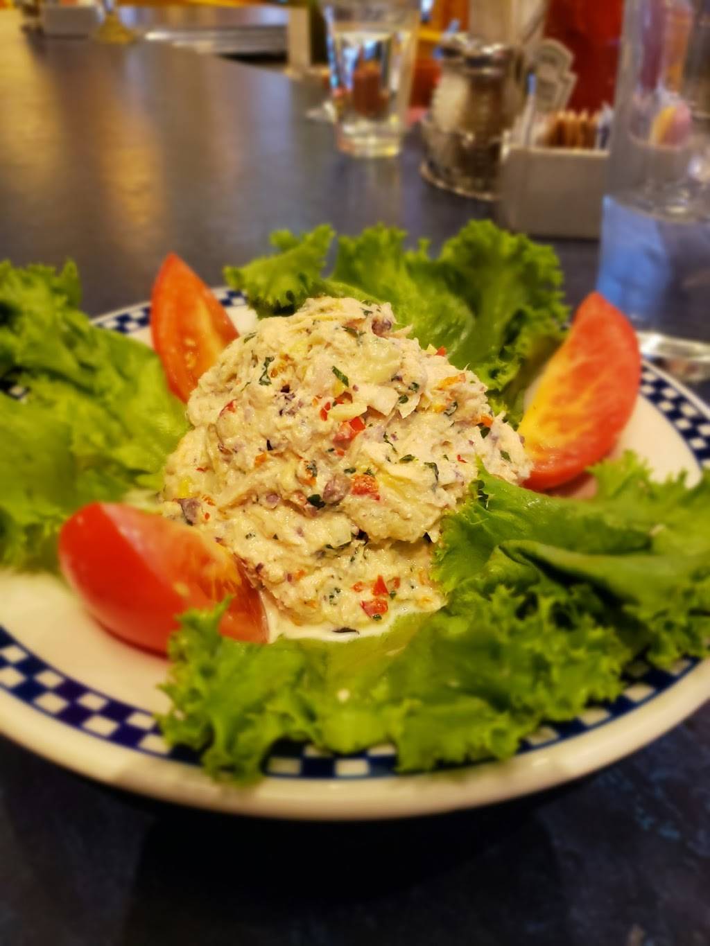 Good Day Cafe | cafe | 5410 Wayzata Blvd, Golden Valley, MN 55416, USA | 7635440205 OR +1 763-544-0205