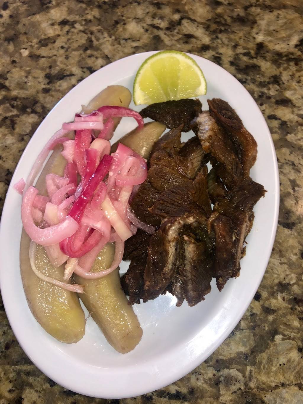 El Tipico | restaurant | 29 Neptune Blvd, Lynn, MA 01902, USA | 7815869535 OR +1 781-586-9535