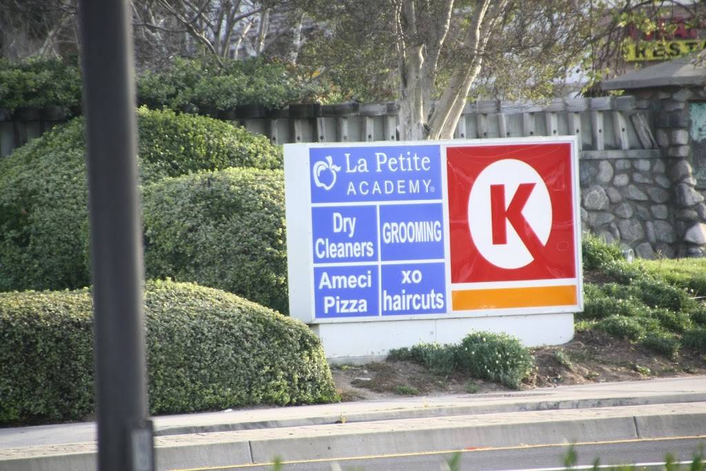 Circle K | cafe | 28005 Seco Canyon Rd, Santa Clarita, CA 91350, USA | 6612967021 OR +1 661-296-7021