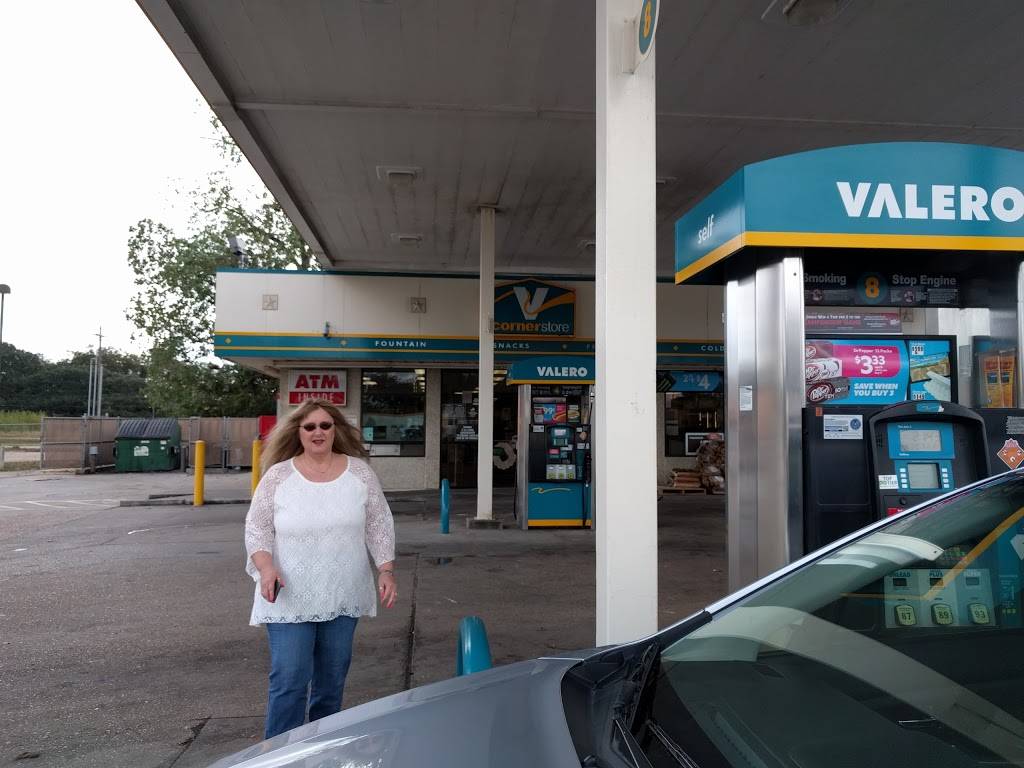 Circle K | meal takeaway | 9317 S State Hwy 75, New Waverly, TX 77358, USA | 9363446953 OR +1 936-344-6953