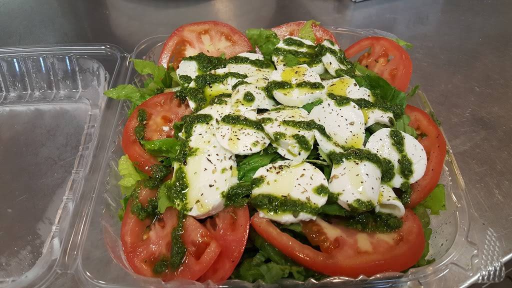 Alfredos Italian Kitchen | restaurant | 425 Lynnway, Lynn, MA 01905, USA | 7815844954 OR +1 781-584-4954