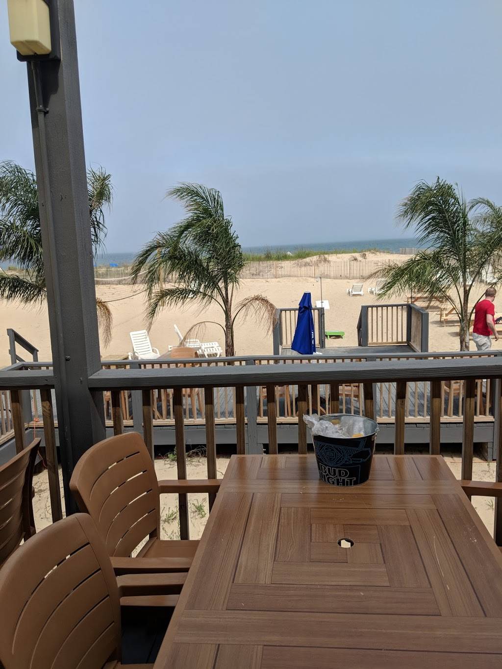 Ocean Pines Beach Club | restaurant | 49th St, Ocean City, MD 21842, USA | 4106417501 OR +1 410-641-7501