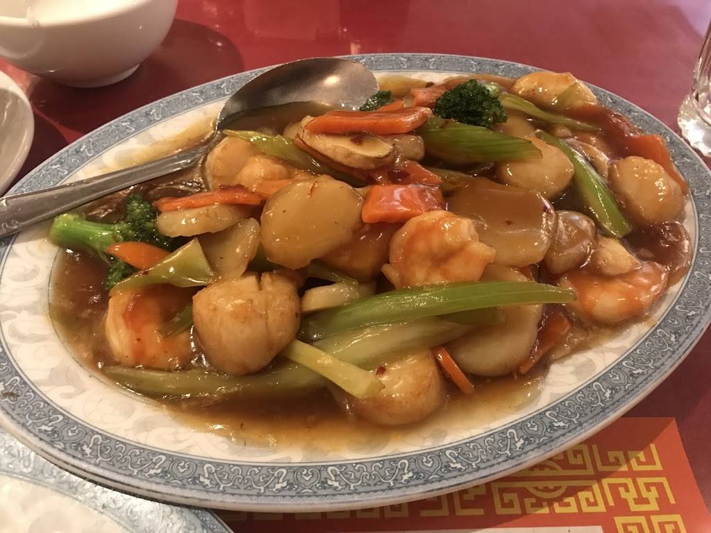 Hsings Garden Restaurant | restaurant | 600 E Bay St, East Tawas, MI 48730, USA | 9893625341 OR +1 989-362-5341