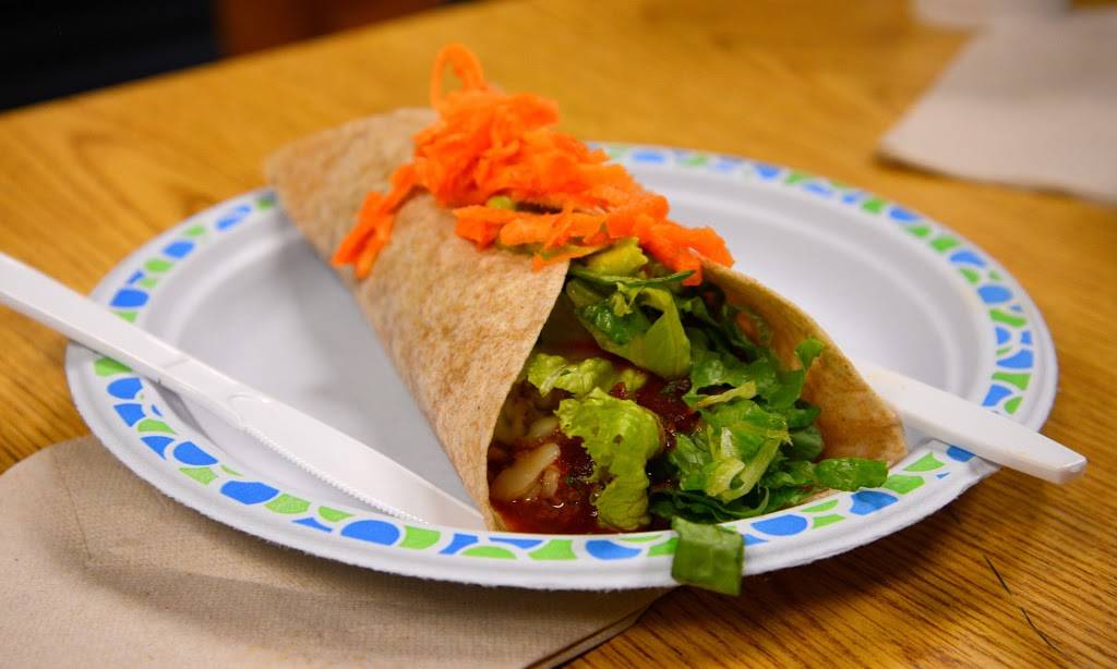 Andys Sandwiches & Smoothies | restaurant | 2904 E Manoa Rd, Honolulu, HI 96822, USA | 8089886161 OR +1 808-988-6161