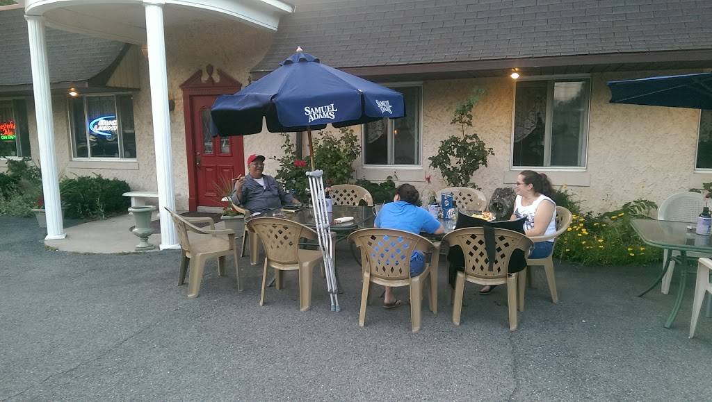 Crivellaros Ristorante | restaurant | 1690 Morgan Hill Rd, Easton, PA 18042, USA | 6102537800 OR +1 610-253-7800