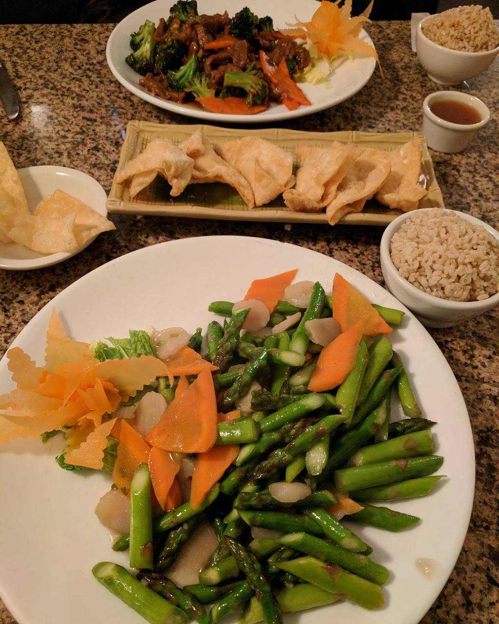 Gold Bowl | restaurant | 22 Ashby State Rd, Fitchburg, MA 01420, USA | 9783482088 OR +1 978-348-2088