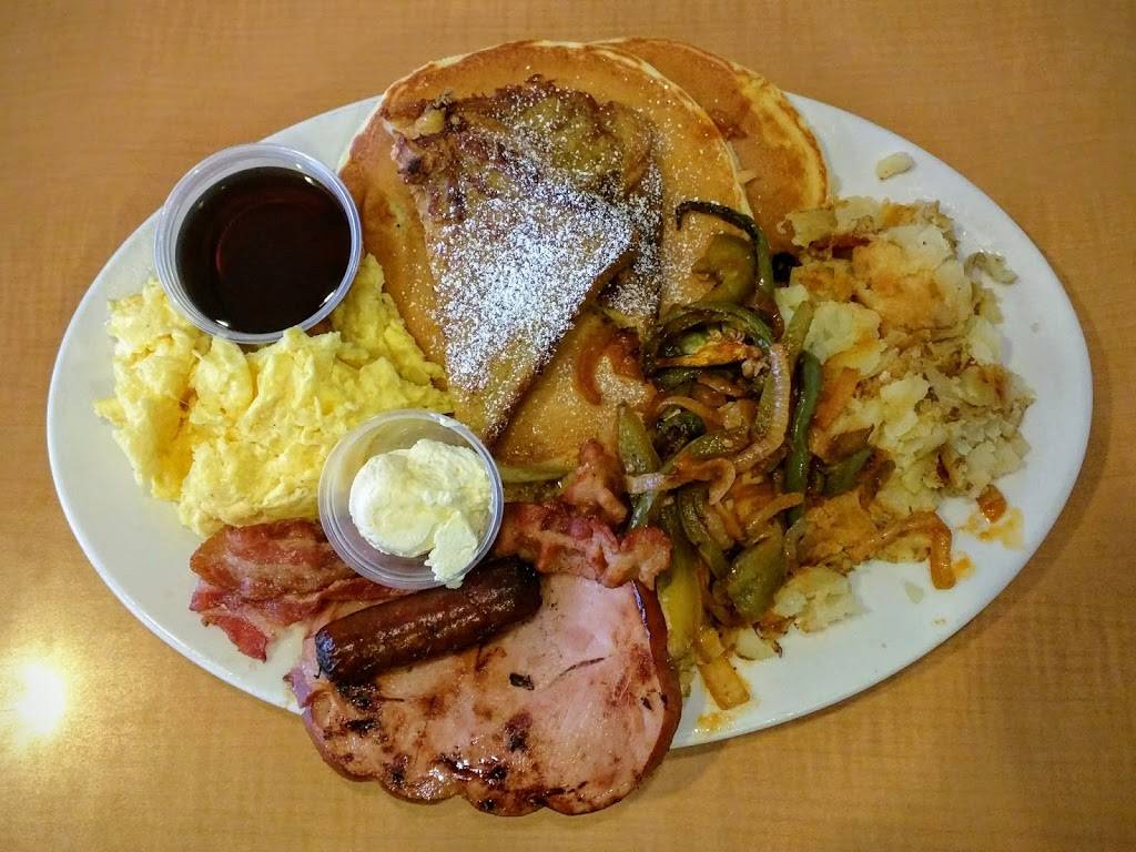 Heritage Family Pantry | restaurant | 5809 Lakewood Blvd, Lakewood, CA 90712, USA | 5627887659 OR +1 562-788-7659