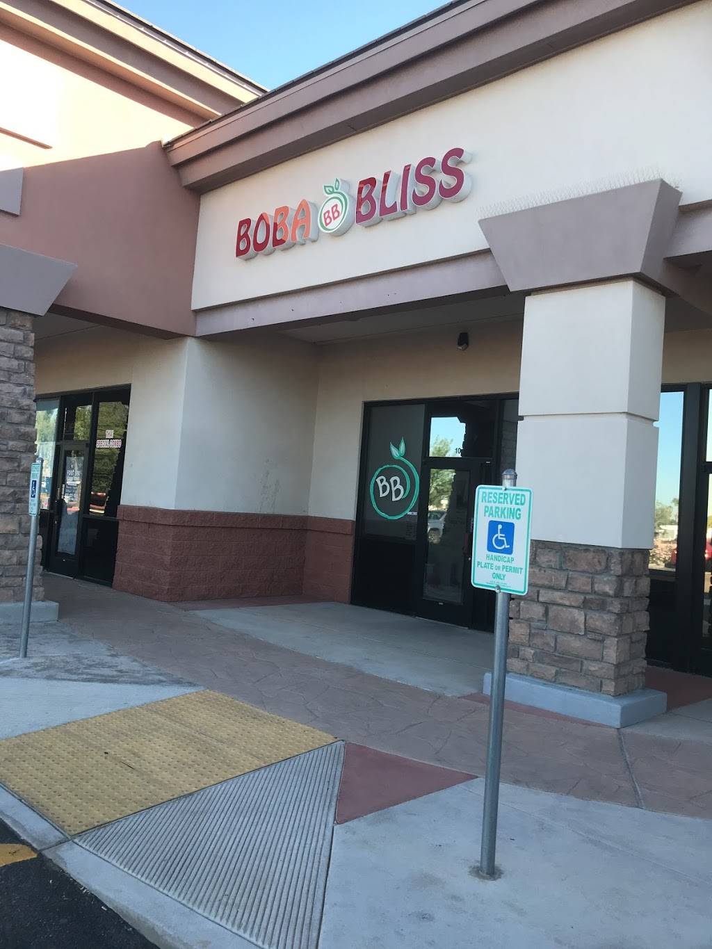 Boba Bliss | cafe | 2531 S Gilbert Rd #104, Gilbert, AZ 85295, USA | 4807864375 OR +1 480-786-4375
