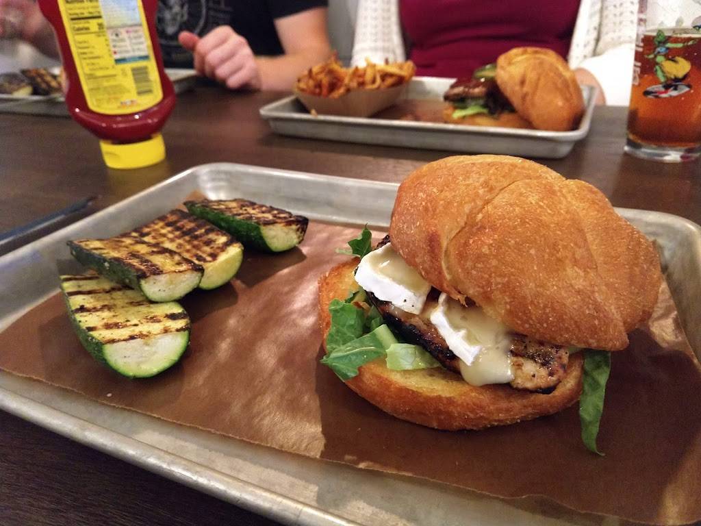 OneFourteen | restaurant | 114 Lincolnway E, Mishawaka, IN 46544, USA | 5744000753 OR +1 574-400-0753