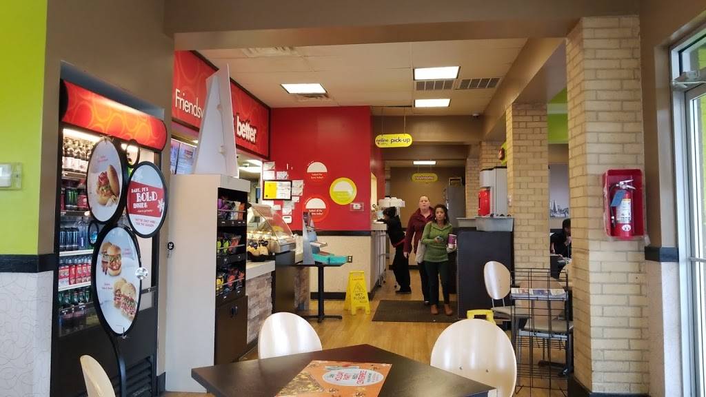 Schlotzskys | bakery | 109 E Parkwood Dr, Friendswood, TX 77546, USA | 2819965483 OR +1 281-996-5483