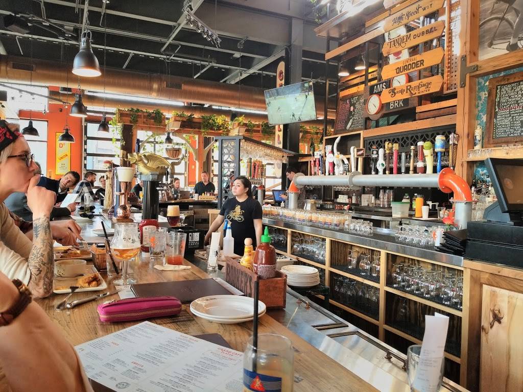 Café Hollander - Brookfield | restaurant | 20150 Union St, Brookfield, WI 53045, USA | 2627854490 OR +1 262-785-4490