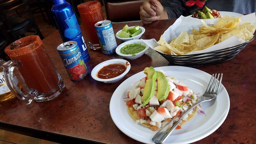 Mariscos Hector 1 Restaurant | restaurant | 1801 S Main St, Santa Ana, CA 92707, USA | 7145588377 OR +1 714-558-8377