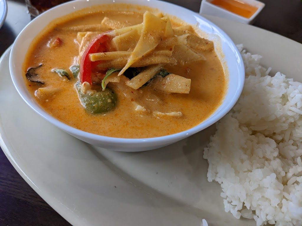 Zabb Thai & Sushi | restaurant | 5900 W Memorial Rd Suite E, Oklahoma City, OK 73142, USA | 4057306085 OR +1 405-730-6085