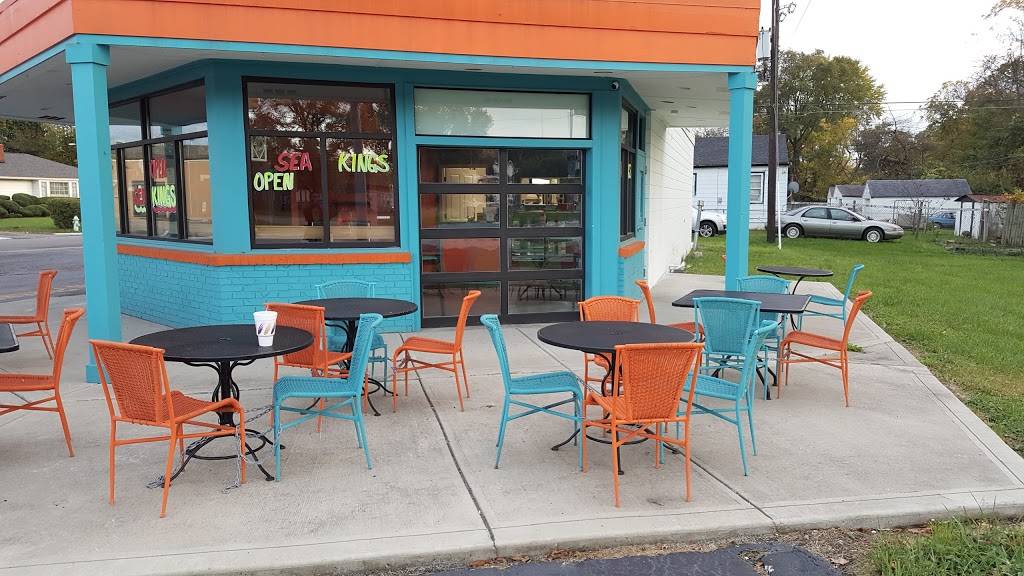 Sea Kings | restaurant | 5523 E 38th St, Indianapolis, IN 46218, USA | 3173841737 OR +1 317-384-1737