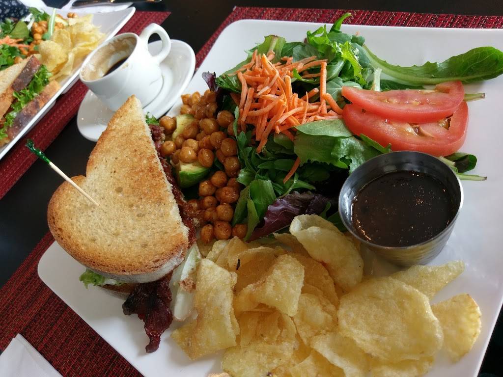 Cafe Panache | restaurant | 931 Russell Dr, Lebanon, PA 17042, USA | 7176757181 OR +1 717-675-7181