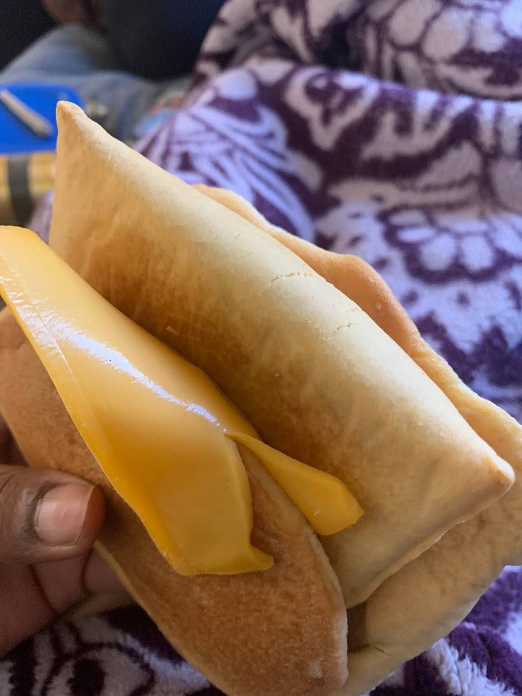 P & R Ice Cream | restaurant | 1284 Blue Hill Avenue, Mattapan, MA 02126, USA | 6172960922 OR +1 617-296-0922