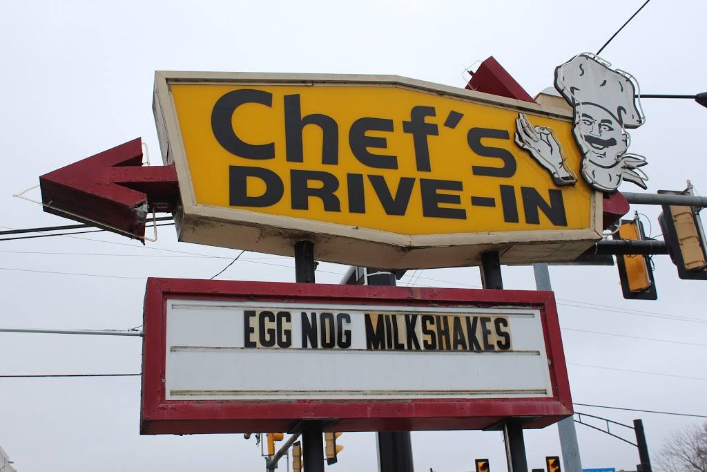 Chefs Drive-In | restaurant | 1101 Main St, Altavista, VA 24517, USA | 4343695590 OR +1 434-369-5590