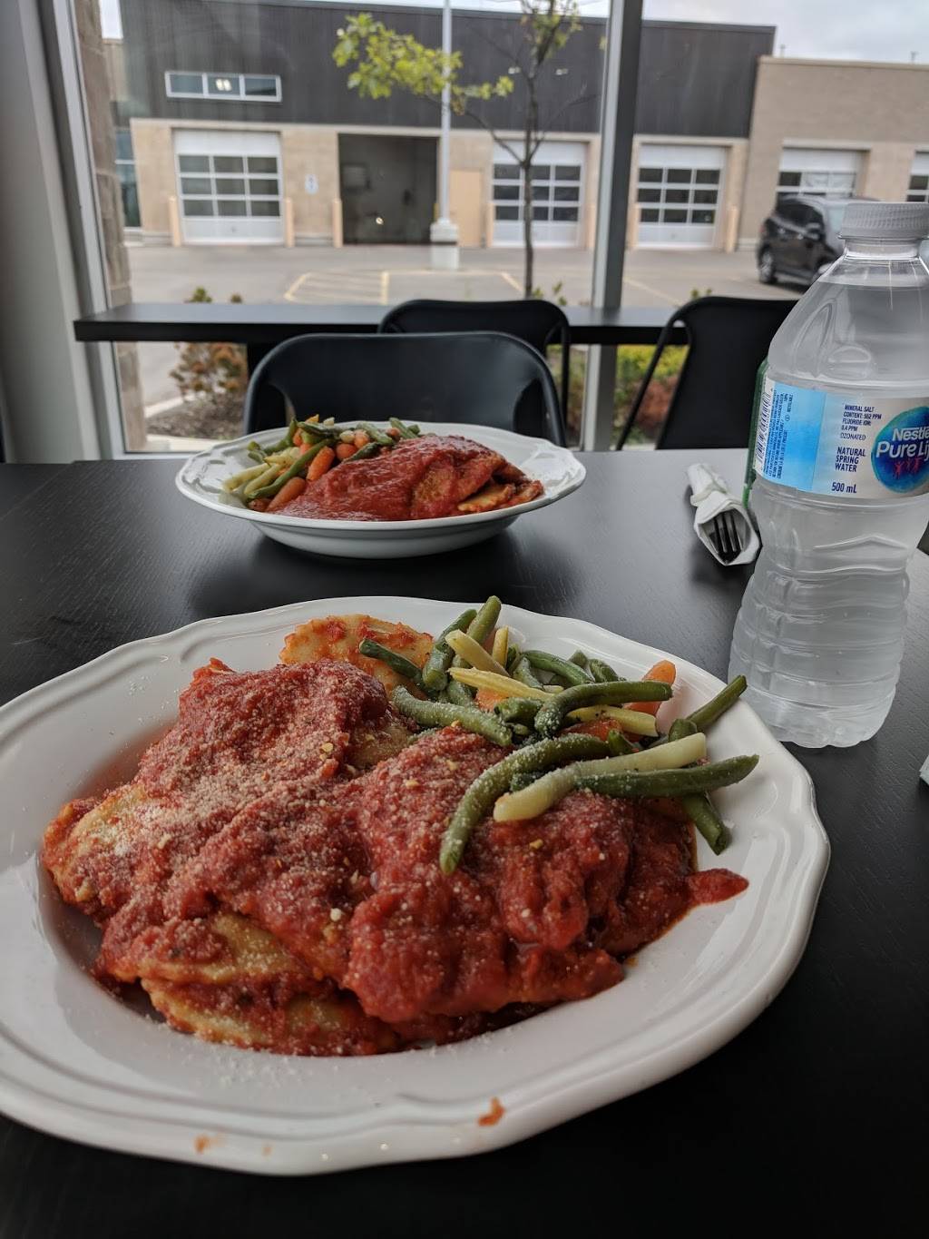 Salvatores Eatery | restaurant | 22 Simona Dr unit b1, Bolton, ON L7E4K1, Canada | 9058572772 OR +1 905-857-2772