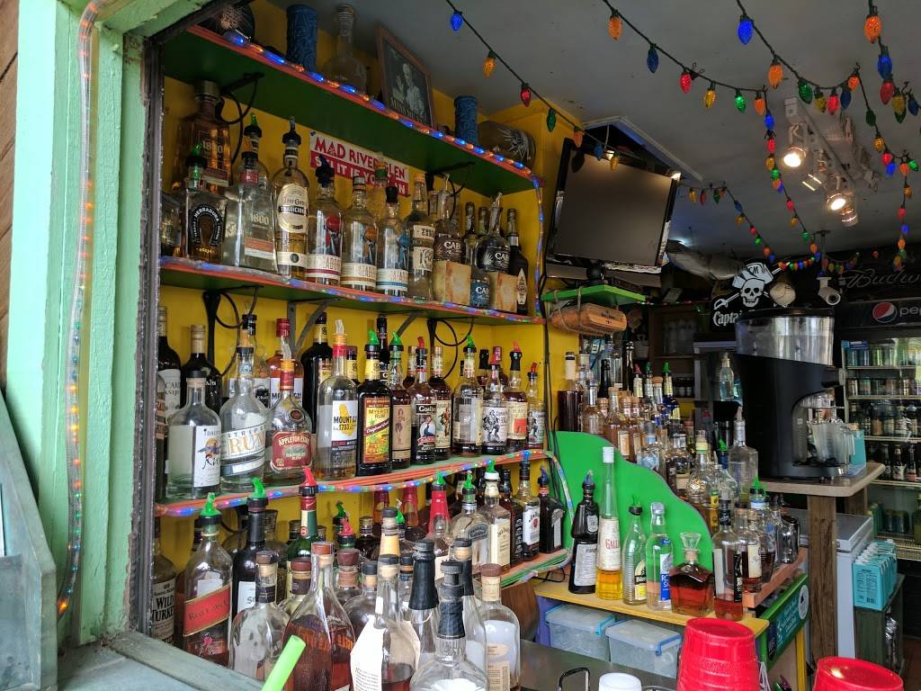 Cocos on the Beach | restaurant | 663 William Hilton Pkwy, Hilton Head Island, SC 29928, USA | 8438422626 OR +1 843-842-2626