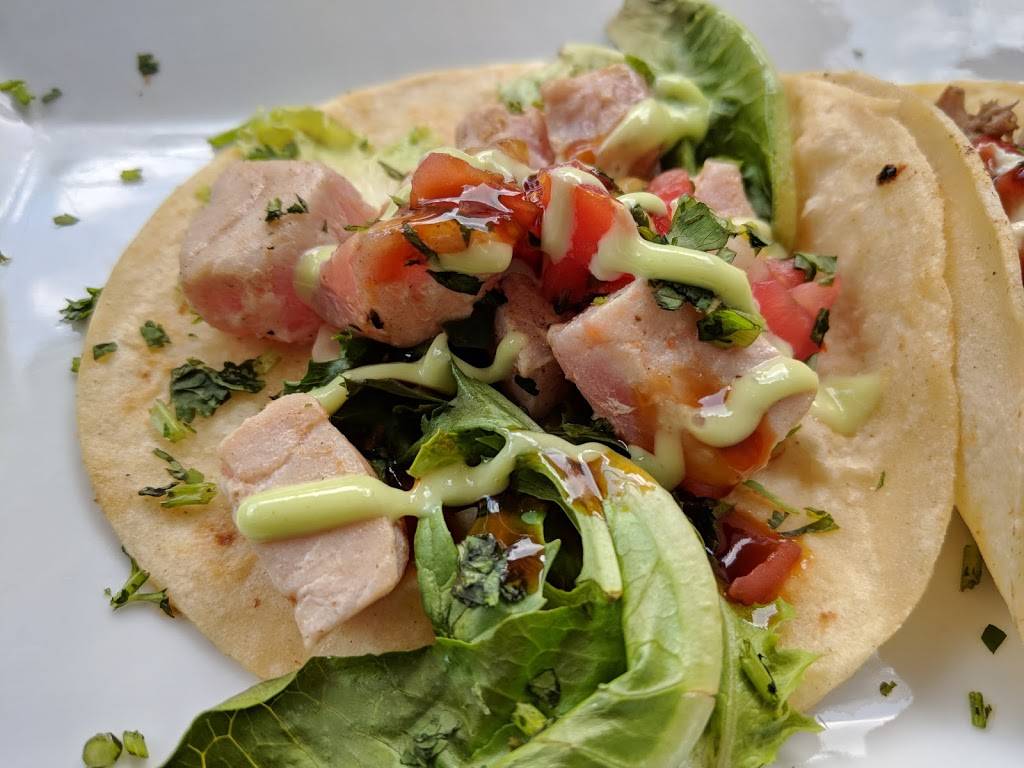 Red Mesa Cantina | restaurant | 128 3rd St S, St. Petersburg, FL 33701, USA | 7278968226 OR +1 727-896-8226