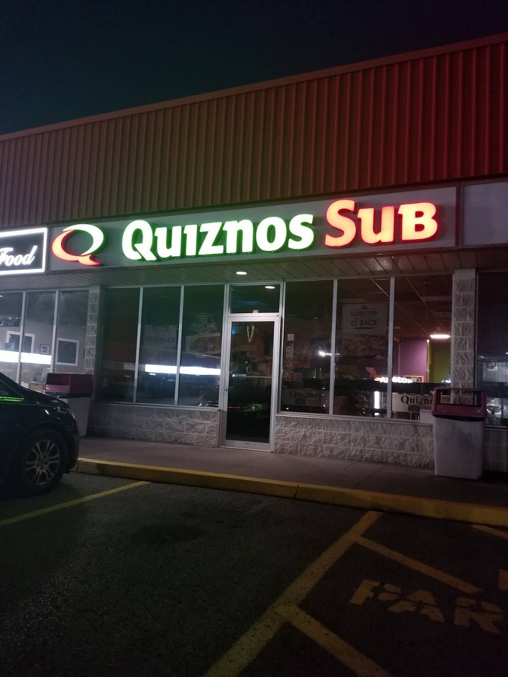 Quiznos | restaurant | Strip Mall Plaza, 222 Bell Blvd Unit 14, Belleville, ON K8P 5L7, Canada | 6139677703 OR +1 613-967-7703