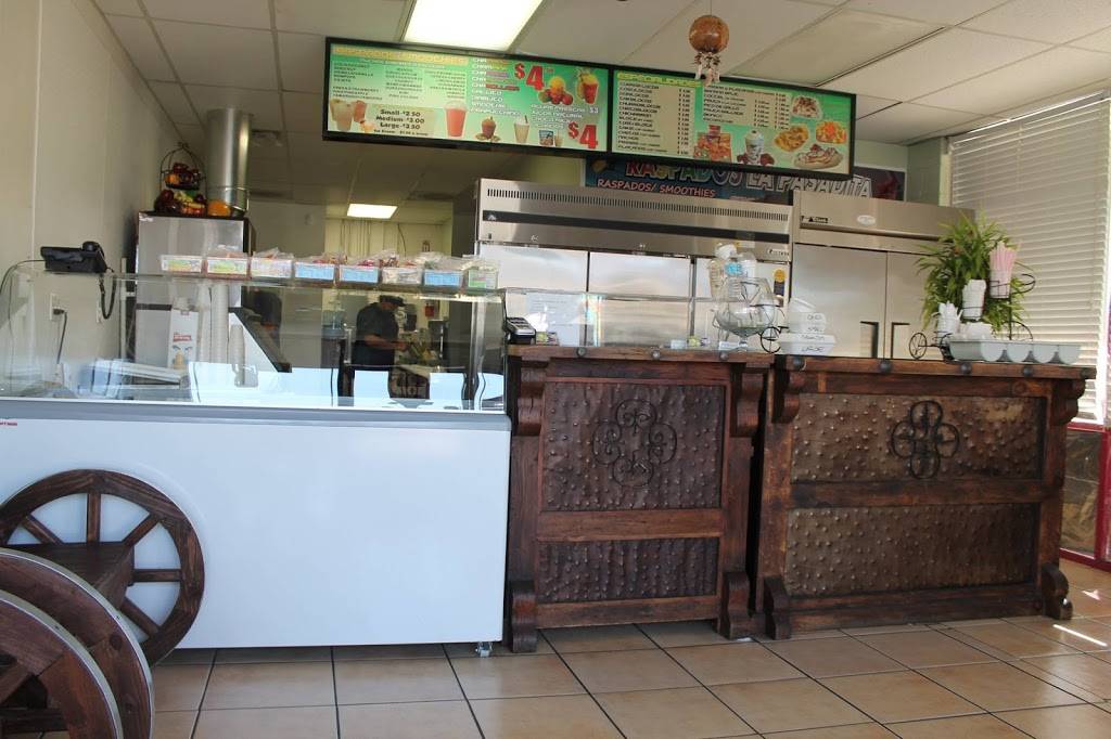 Raspados La Pasadita | restaurant | 303 E Foothill Blvd J, Rialto, CA 92376, USA | 9092582789 OR +1 909-258-2789