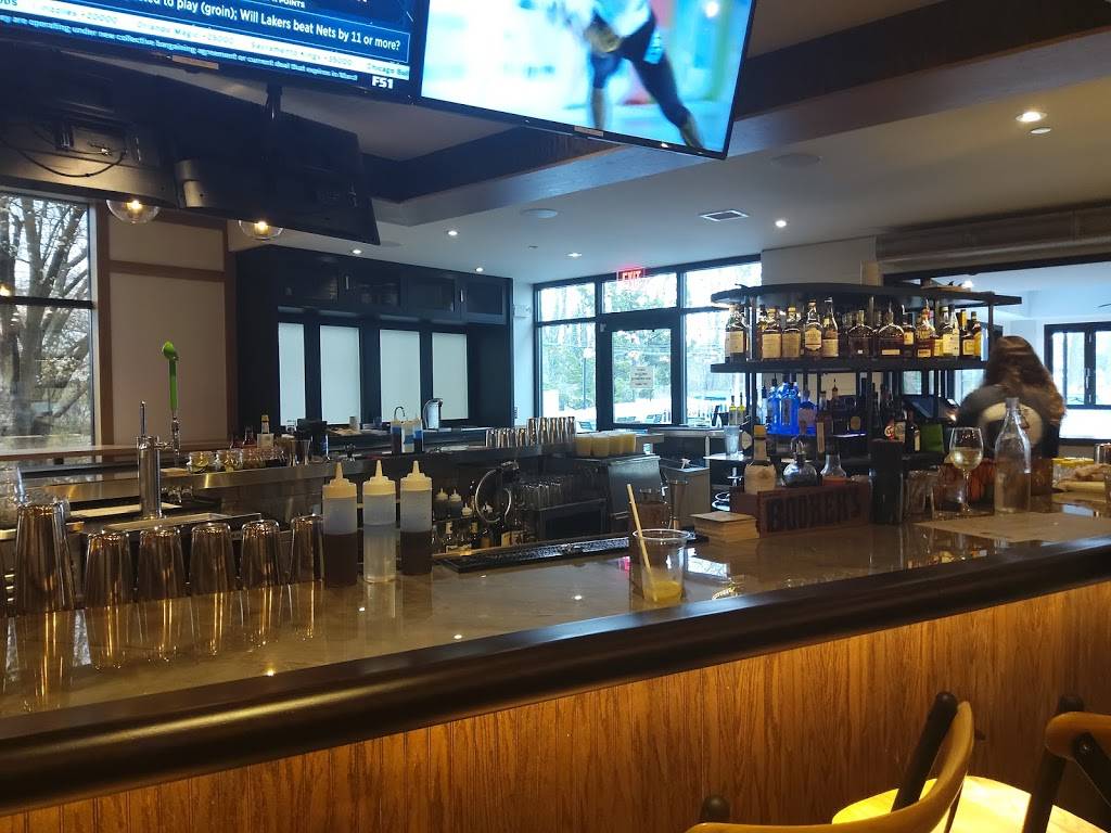 Bear Branch Tavern | restaurant | 133 Maple Ave E, Vienna, VA 22180, USA | 5716693663 OR +1 571-669-3663