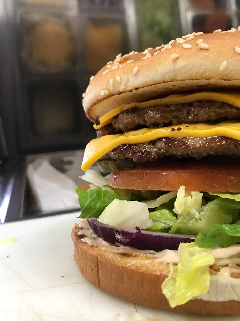 Frosty King Express | restaurant | 1605 E Brundage Ln, Bakersfield, CA 93307, USA | 6616339017 OR +1 661-633-9017