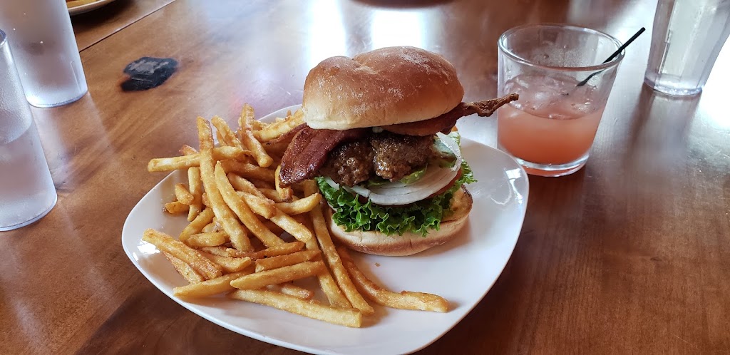 Mckenzie Station Restaurant, Bar & Espresso | restaurant | 56393 McKenzie Hwy, McKenzie Bridge, OR 97413, USA | 5418226006 OR +1 541-822-6006