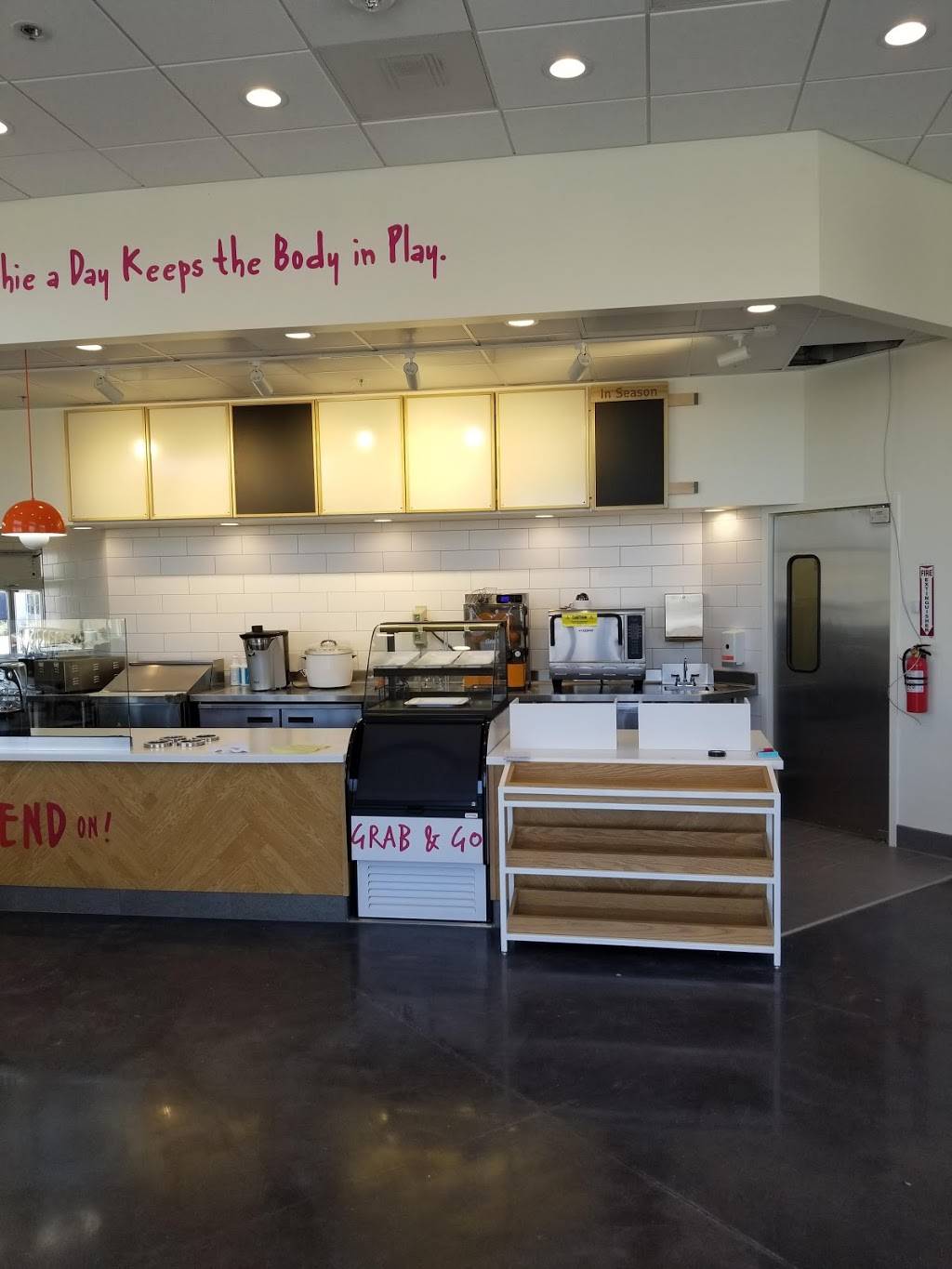 Jamba Juice | restaurant | 1690 Millenia Ave Ste 101, Chula Vista, CA 91915, USA | 6197373807 OR +1 619-737-3807