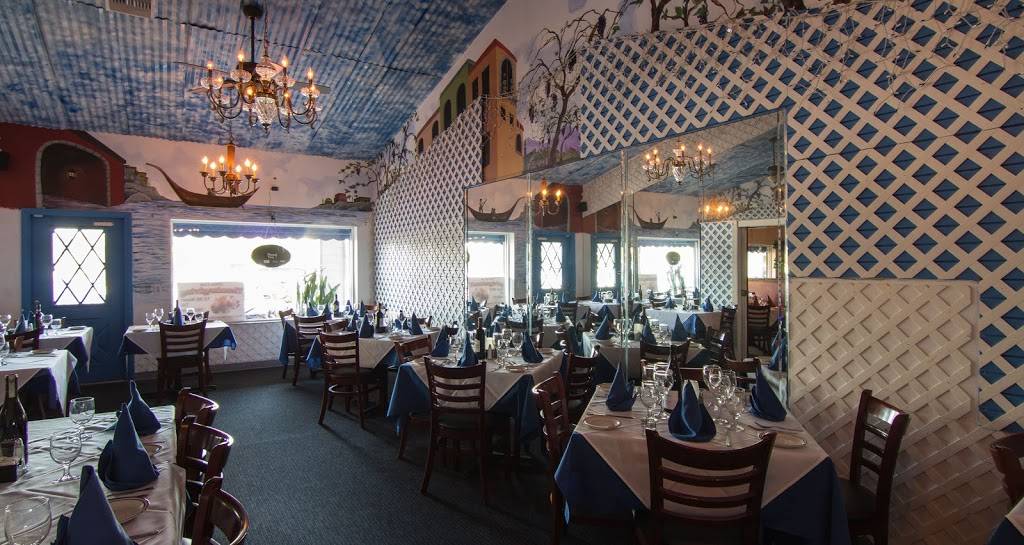 Carinos Northern Italian Cuisine | cafe | 9524 Blind Pass Rd # 5, St Pete Beach, FL 33706, USA | 7273608502 OR +1 727-360-8502