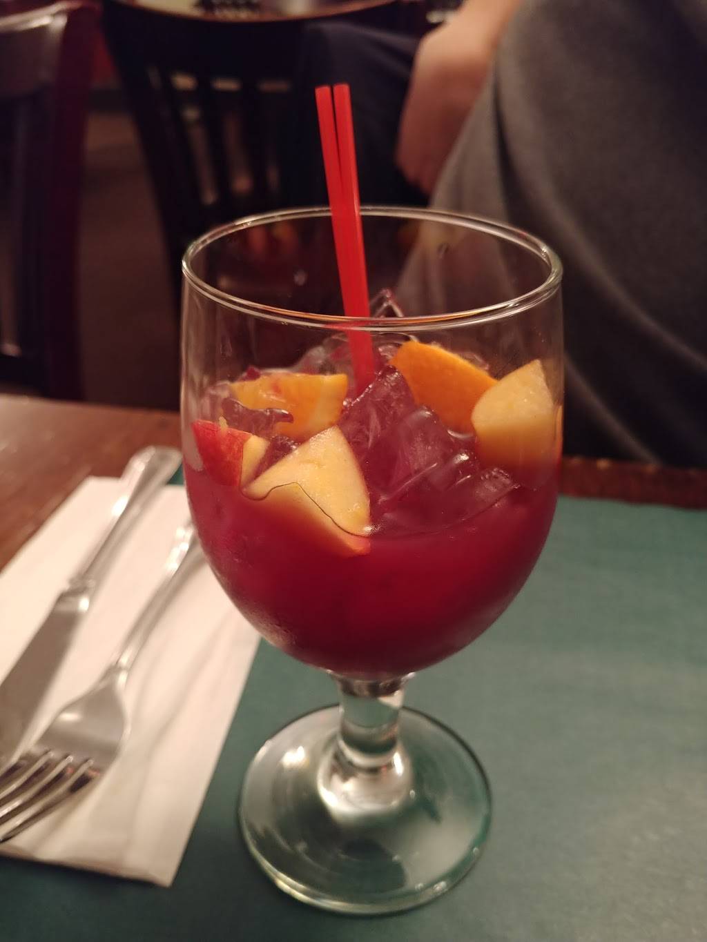 Puerto Vallarta | restaurant | 48 Cedar Swamp Rd, Glen Cove, NY 11542, USA | 5162772900 OR +1 516-277-2900