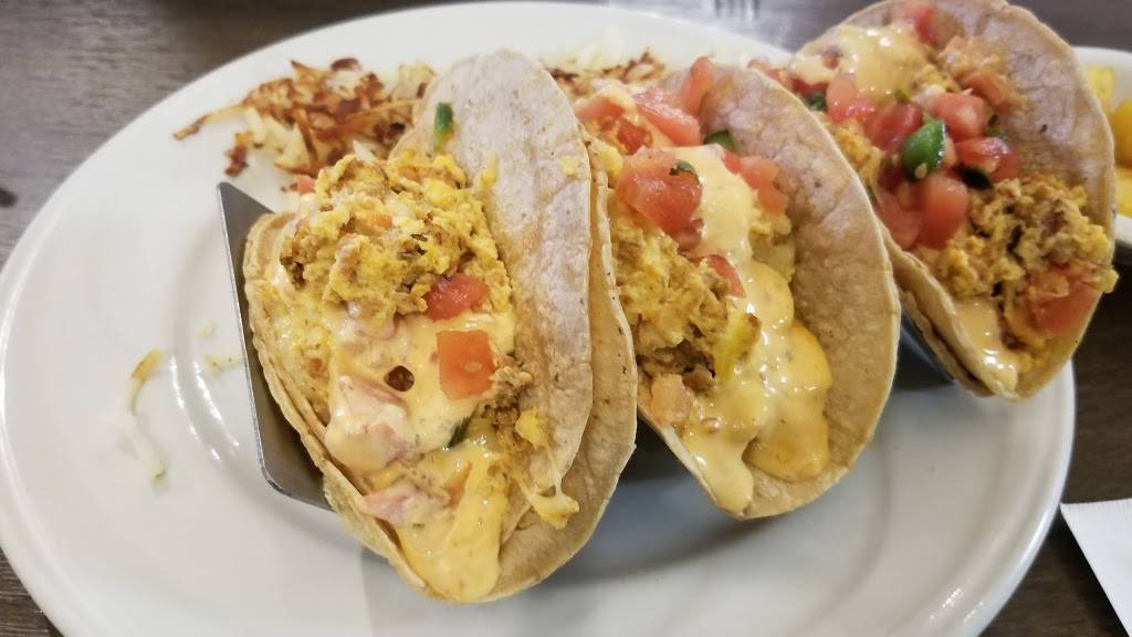 Southern Belles | restaurant | 210 S Cook St, Barrington, IL 60010, USA | 8473874290 OR +1 847-387-4290