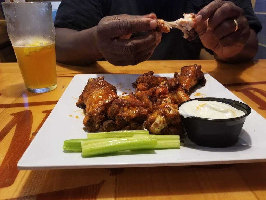 B&D Burgers | restaurant | 11108 Abercorn St, Savannah, GA 31419, USA | 9129278700 OR +1 912-927-8700