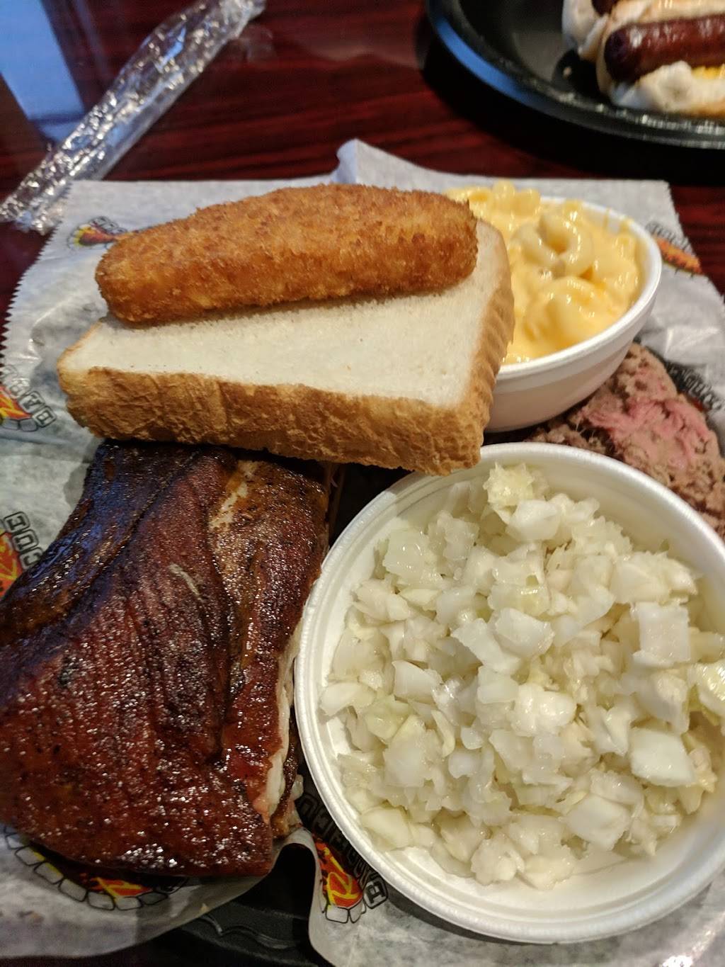 Ricks Barbecue | restaurant | 212 Warrior Dr, Murfreesboro, TN 37128, USA | 6158931100 OR +1 615-893-1100