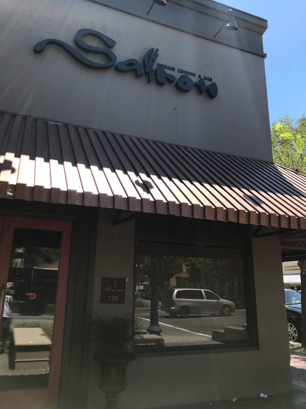 Saffron Indian Cuisine & Bar | restaurant | 739 Texas St, Fairfield, CA 94533, USA | 7074341313 OR +1 707-434-1313