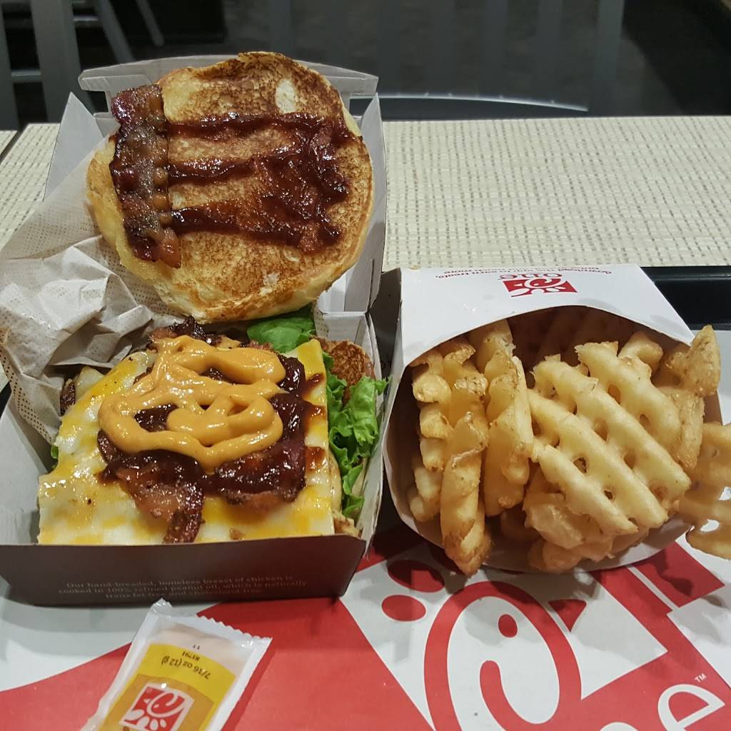 Chick-fil-A | restaurant | 7451 McKnight Rd, Pittsburgh, PA 15237, USA | 4123642581 OR +1 412-364-2581