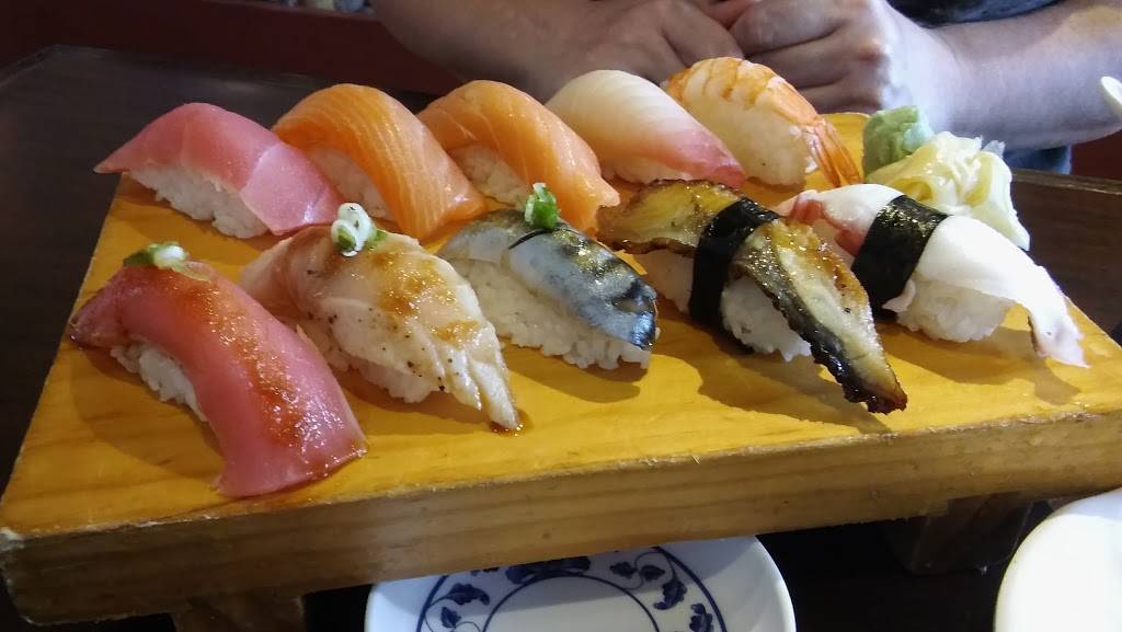 Sushi Day | restaurant | 7745 N First St, Fresno, CA 93720, USA | 5594321133 OR +1 559-432-1133