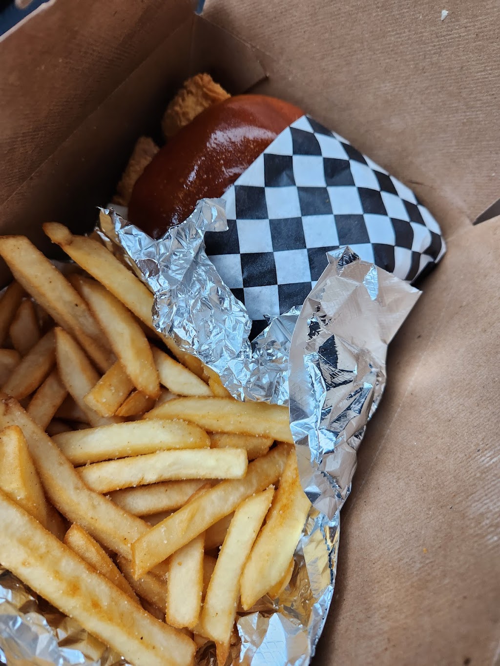 Legend Hot Chicken - Pico Rivera | restaurant | 8748 Washington Blvd, Pico Rivera, CA 90660, USA | 5623738567 OR +1 562-373-8567