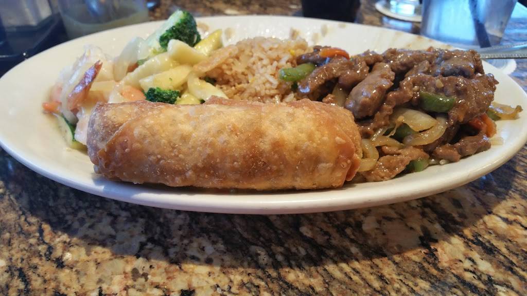 Golden Wok | restaurant | 1410 SW Loop 410, San Antonio, TX 78227, USA | 2106742577 OR +1 210-674-2577