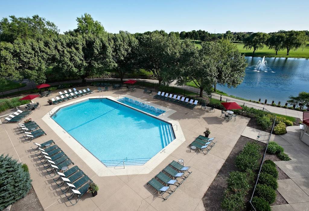 Hilton Chicago/Oak Brook Hills Resort & Conference Center | restaurant | 3500 Midwest Rd, Oak Brook, IL 60523, USA | 6308505555 OR +1 630-850-5555